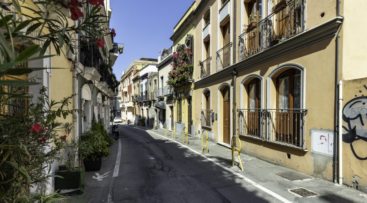 bivano-via-eleonora-arborea-cagliari-01